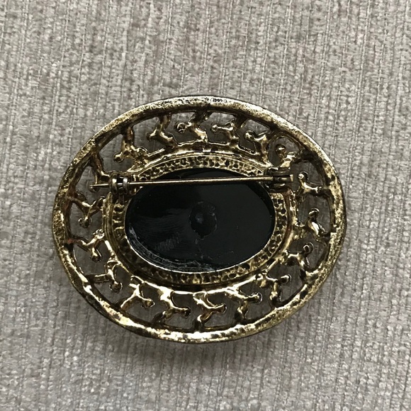 Vintage Brooch - Picture 3 of 4